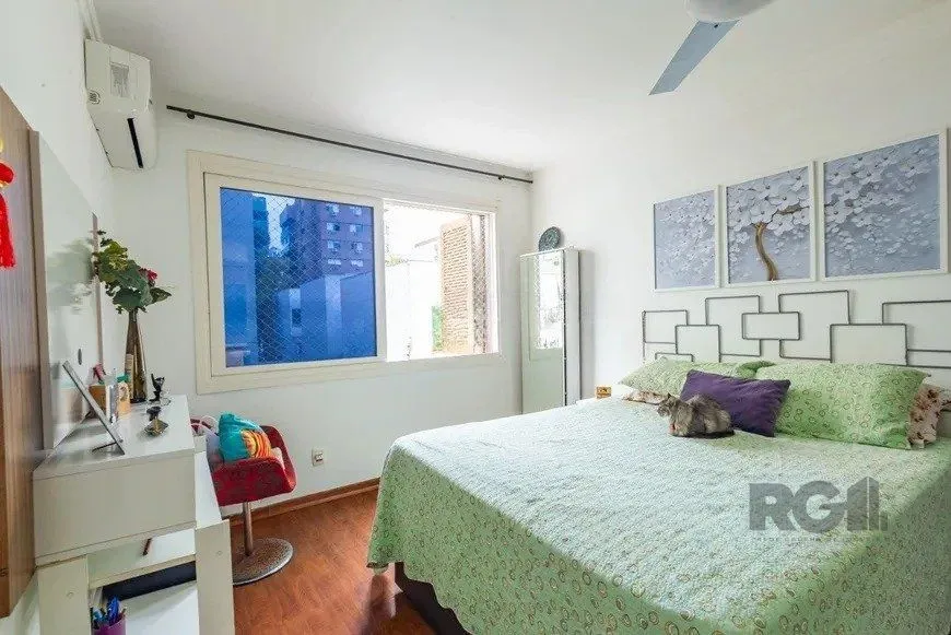 Imagem Cobertura 125m² - 3 dormitórios, 2 vagas no bairro Petrópolis
