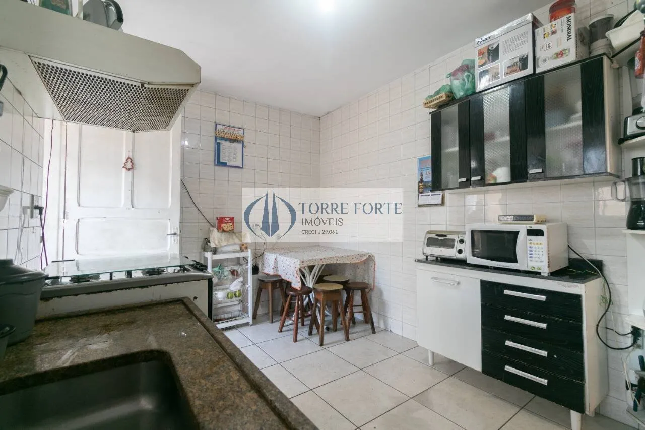 Imagem Casa com 4 dormitórios 3 banheiros na Vila Ema