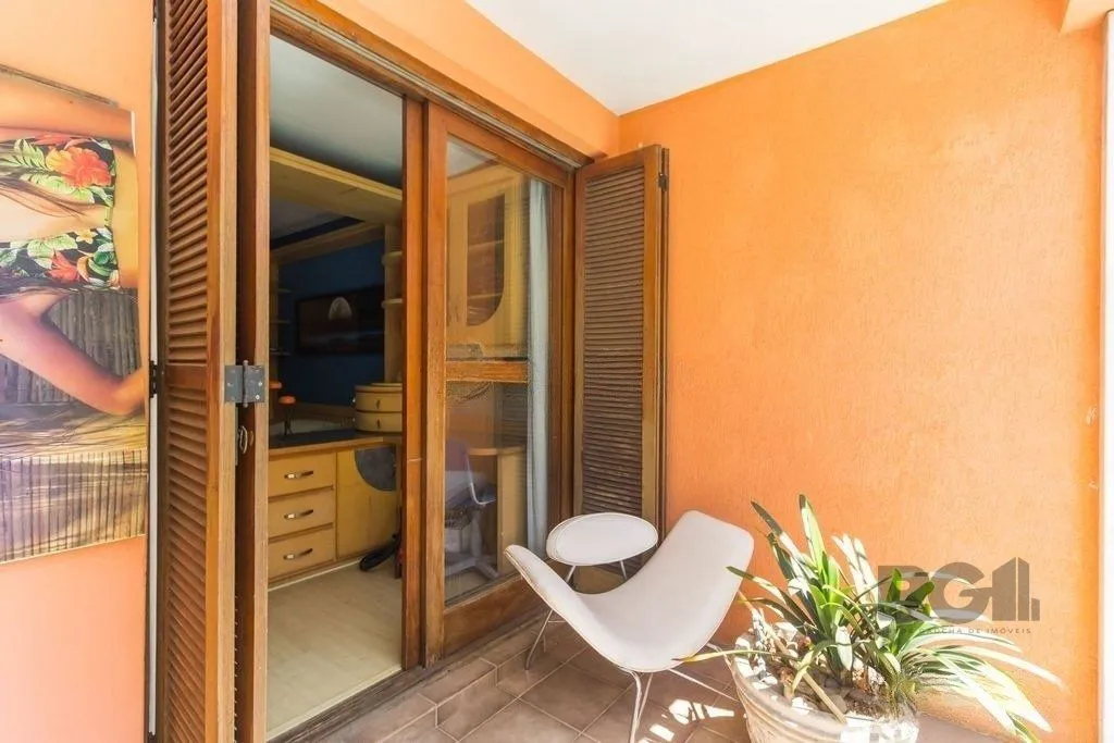 Imagem Casa 470m² - 4 dormitórios, 5 vagas no bairro Jardim São Pedro