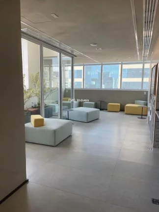 Imagem Studio à venda em Moema, 1 quarto, 1 banheiro, 25m².