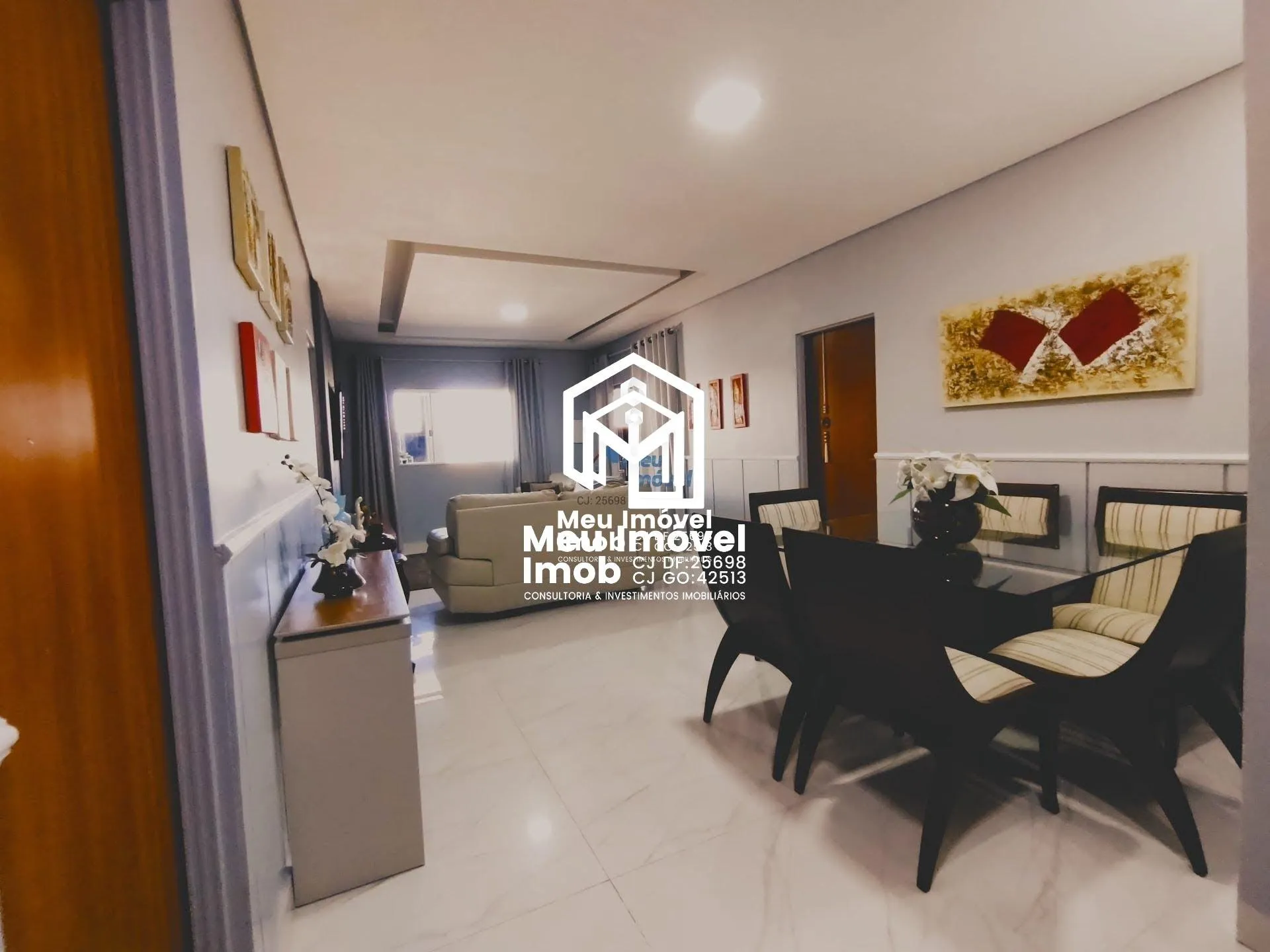 Imagem Casa 3 Quartos 3 Suítes 1 Vaga 135m² Área de Serviço