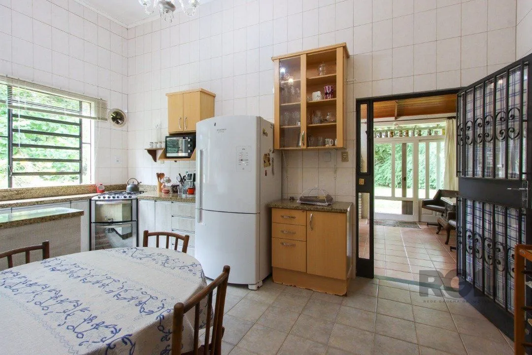 Imagem Casa com 3 quartos, suite em terreno com 7.320m² - Belem Velho