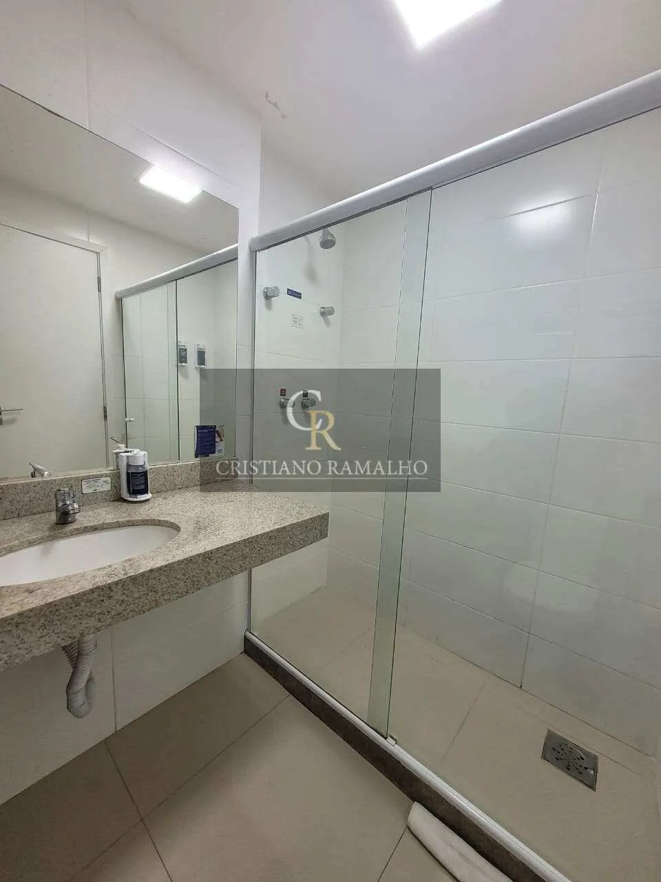 Imagem Flat à venda em Cabo Frio, São Bento, com 1 quarto, 21m2