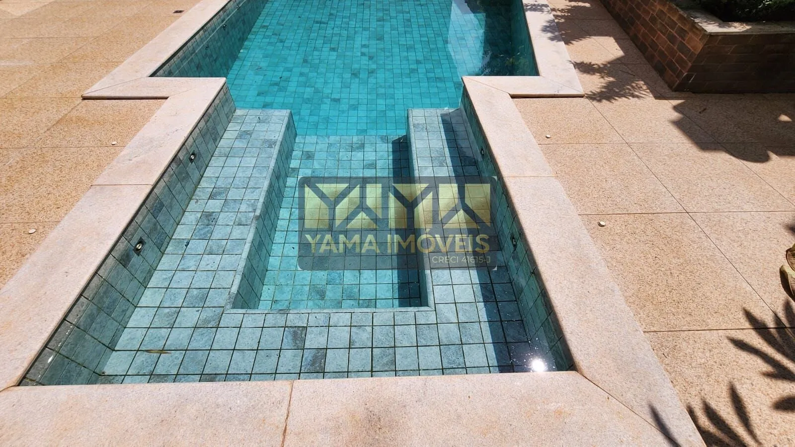 Imagem Residencial Enseada da Fronteira - Casa Alto Padrão em Condominio Enseada da Fronteira, Rifaina/SP