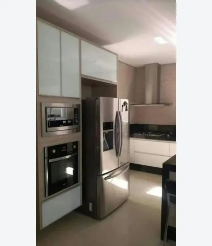 Imagem Casa Alto Padrão Localizada no Condominio Vila dos Inglezes.