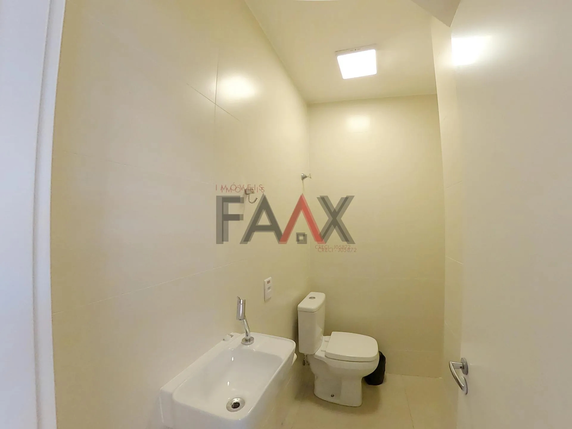 Imagem Sala Comercial para locação na esquina do Hospital Santa Tereza GUARAPUAVA - PR