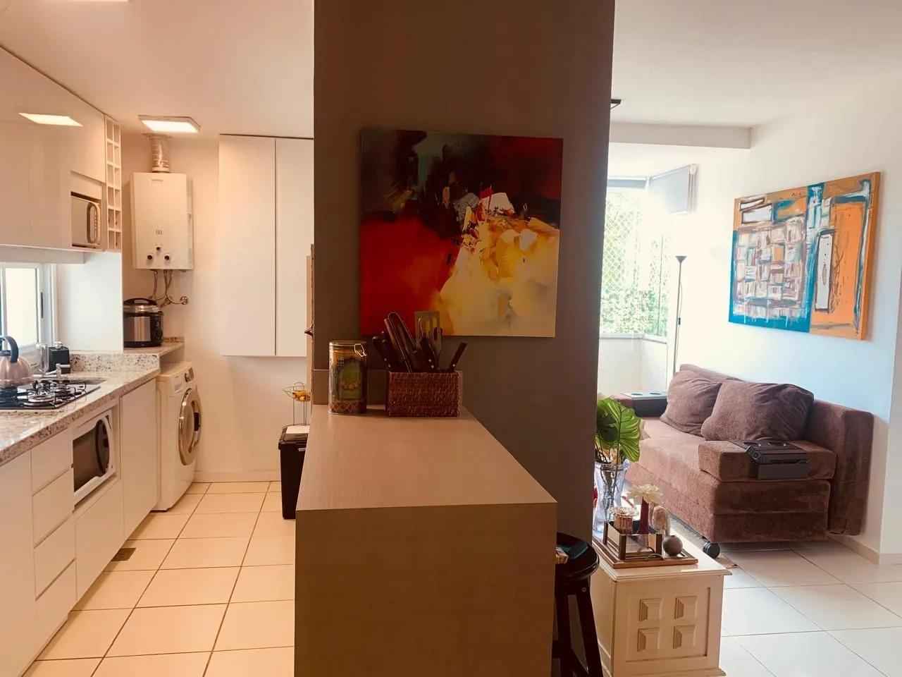 Imagem Apartamento no bairro Camaquã de 2 dormitórios vaga e infra