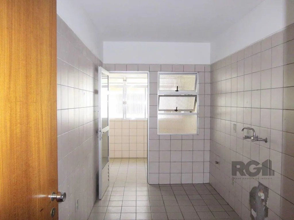 Imagem Apartamento 2 dormitórios, 1 suíte, 1 vaga - 90m² de área privativa no Bairro Mont Serrat