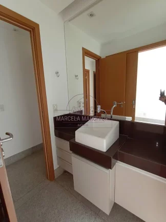 Imagem Apartamento 4 quartos com vista para o mar e 3a ponte em Praia da Costa