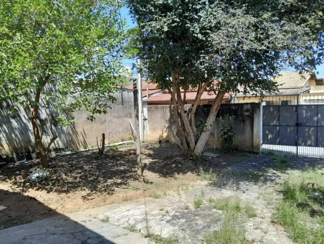 Imagem Oportunidade de Investimento - Casa com Edícula em Terreno de 300 m²