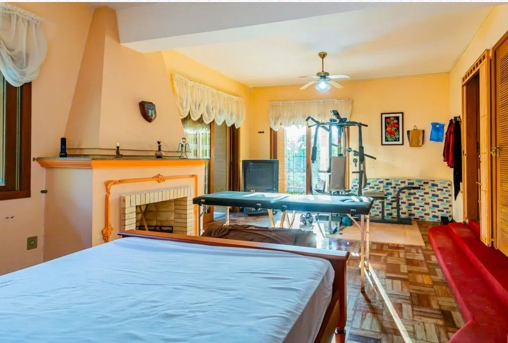 Imagem Casa 3 Dormitórios Bairro Teresópolis - Porto Alegre