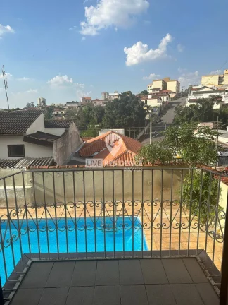 Imagem Casa a venda com piscina no Centro de Itatiba