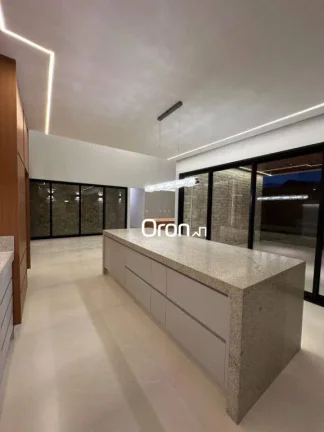 Imagem Casa com 4 dormitórios à venda, 225 m² por R$ 2.149.000,00 - Jardim Presidente - Goiânia/GO