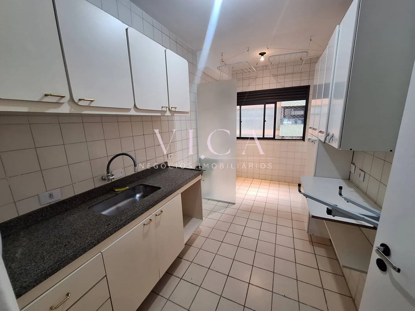 Imagem Apartamento de 75 m², 2 dormitórios locação por R$ 4.600,00 - Alphaville/SP