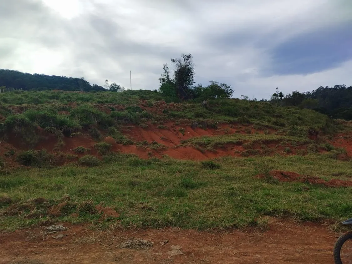 Imagem Terreno com 20.000 m² ? A Apenas 3 km de Piracaia!