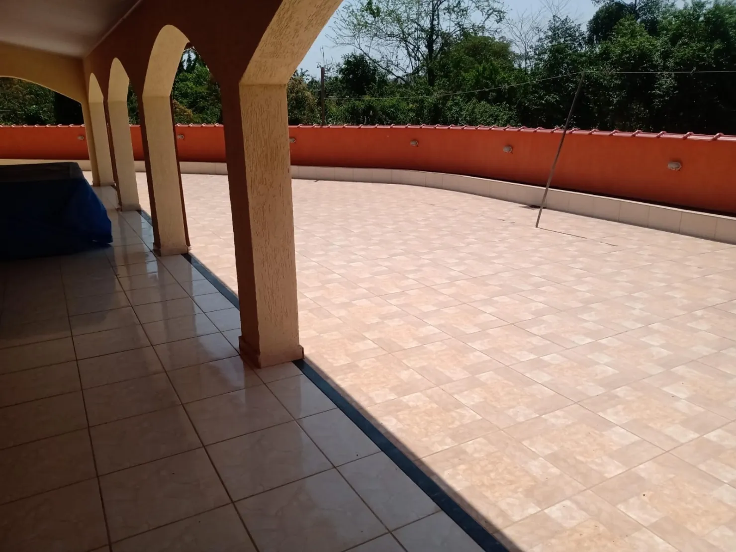 Imagem Casa à venda 4 Quartos, 1 Suite, 6 Vagas, 15000M², Barreiro, Taubaté - SP