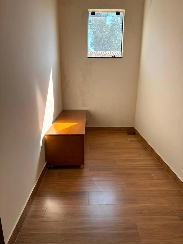 Imagem CASA DE ALTO PADRÃO À VENDA NA BARRAGEM CARMO DO CAJURU/MG, com 1.555 m²