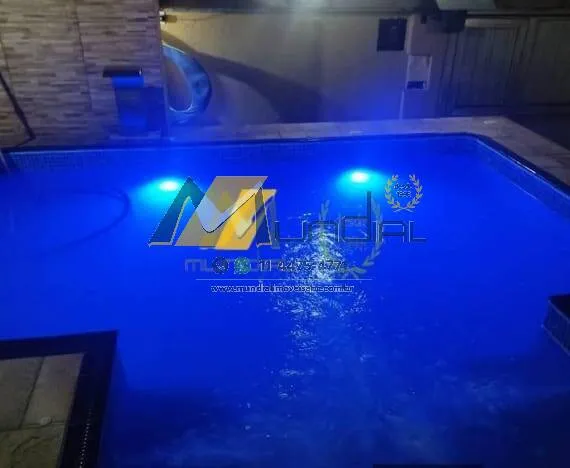 Imagem Casa para Alugar com 480m², 4 dormitórios, 2 suítes, 1 sala e 12 vagas!!!