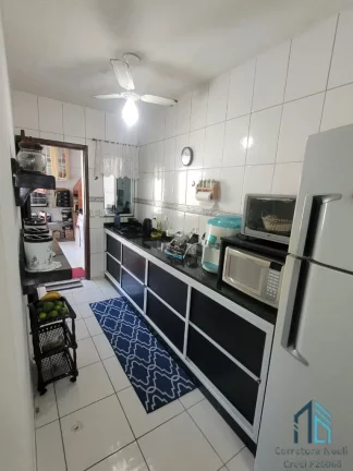 Imagem Sobrado com piscina, área gourmet, 03 quartos com suíte, 70 metros do Mar em Matinhos PR