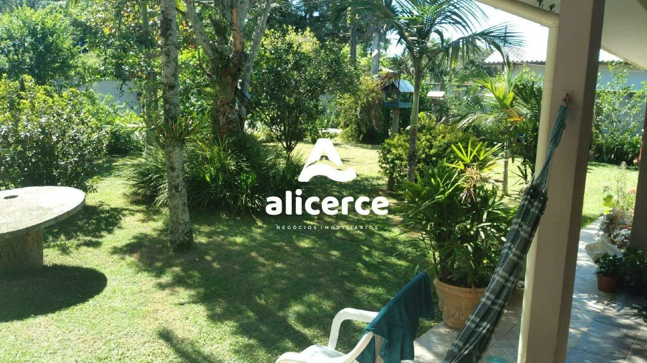Imagem Casa à venda com 4 quartos 1 suíte, 162m² em Campeche Florianópolis
