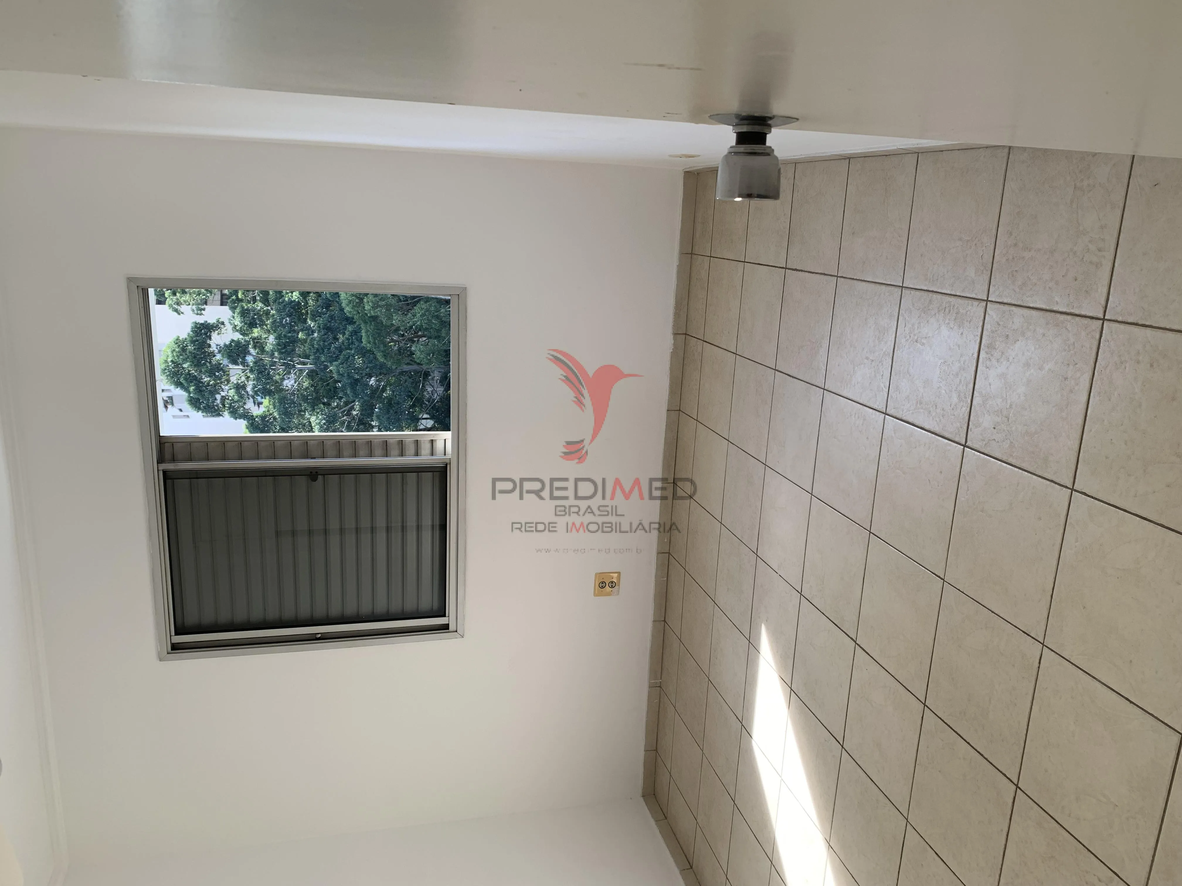 Imagem Vendemos no Morumbi apartamento com 116 mts2. 3 Quartos e 2 Vagas de Garagem
