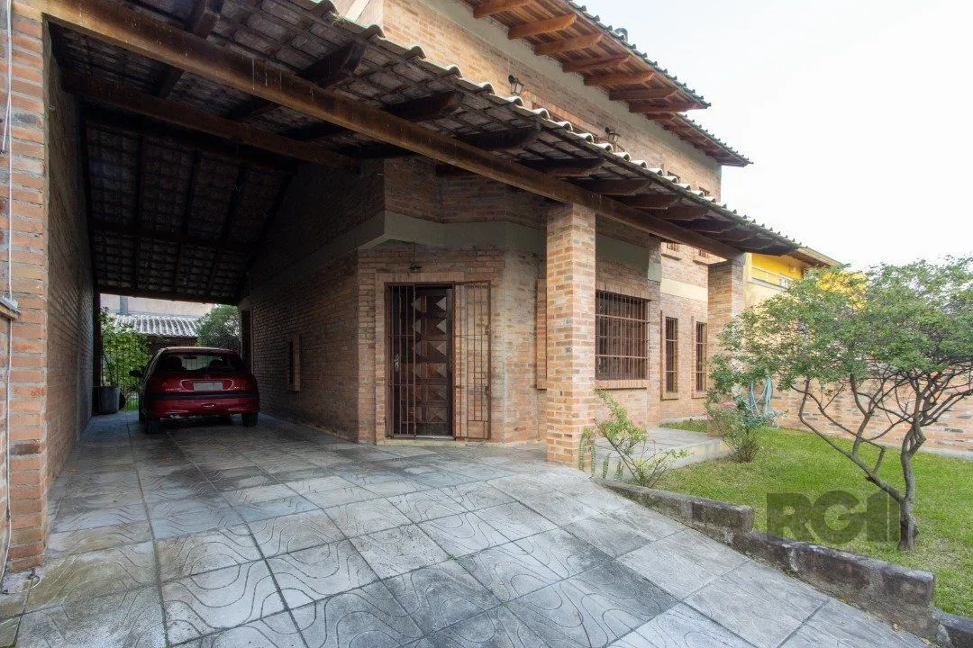 Imagem Casa para Venda - 267.81m², 3 dormitórios, sendo 1 suites, 4 vagas - Ipanema