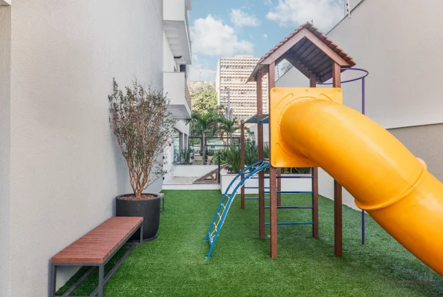 Imagem Oportunidade! **Unidade com preço promocional** Apartamento com 2 suítes, lavabo, sacada com churr...