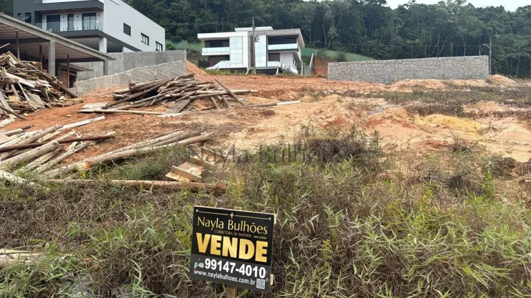 Imagem TERRENO RESIDENCIAL em São José - SC, Forquilhas