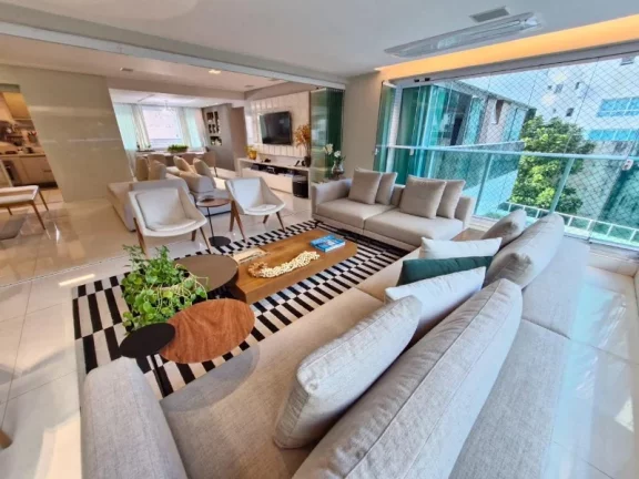 Imagem A 5ª Avenida Imóveis selecionou esse apartamento cheio de charme no Horto Florestal, localizado na Avenida santa Luzia: 4 Suítes com 235,00m²