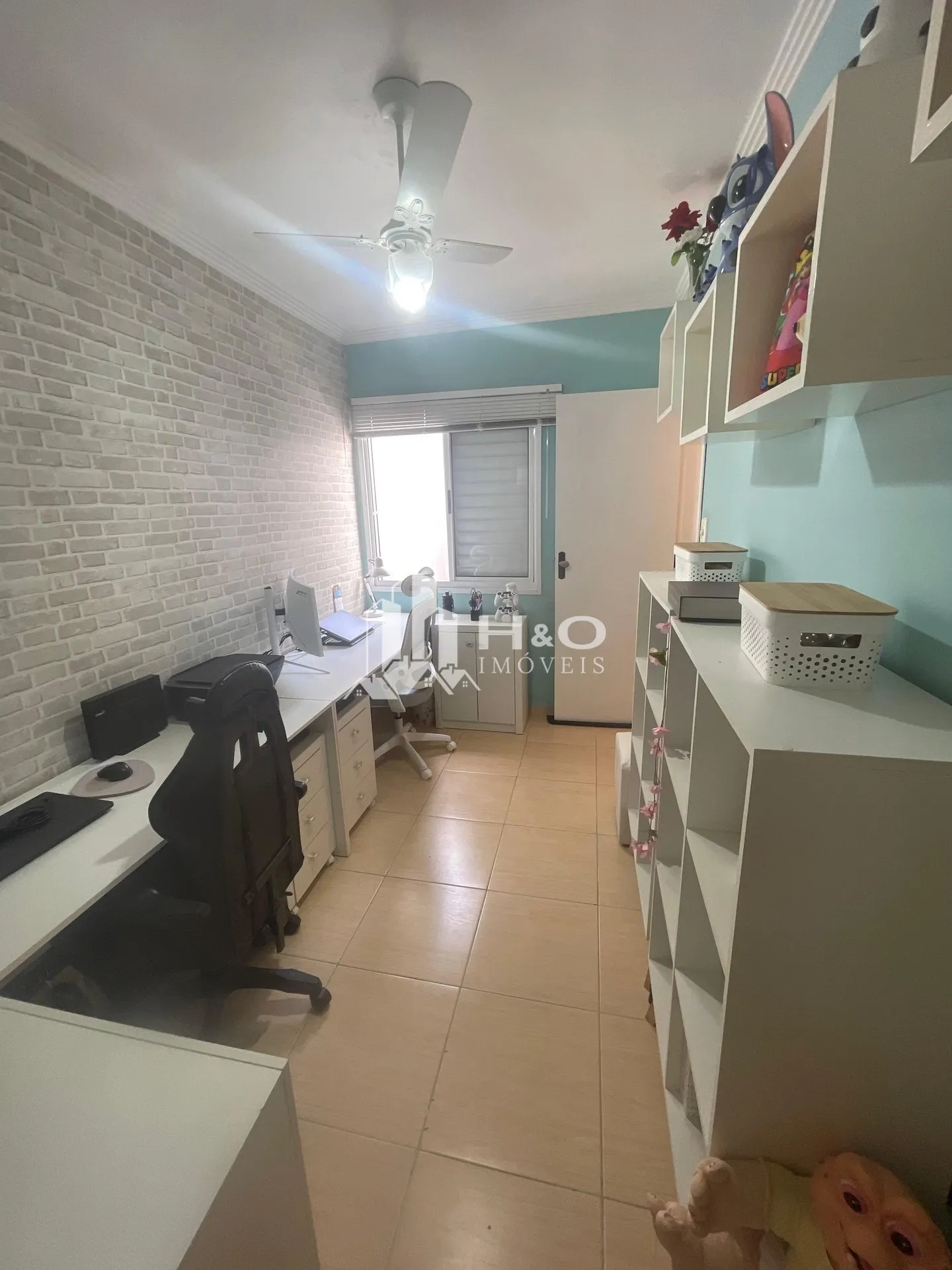 Imagem Excelente sobrado com 158m, 3 suítes, ótimo preço e muito espaço interno!