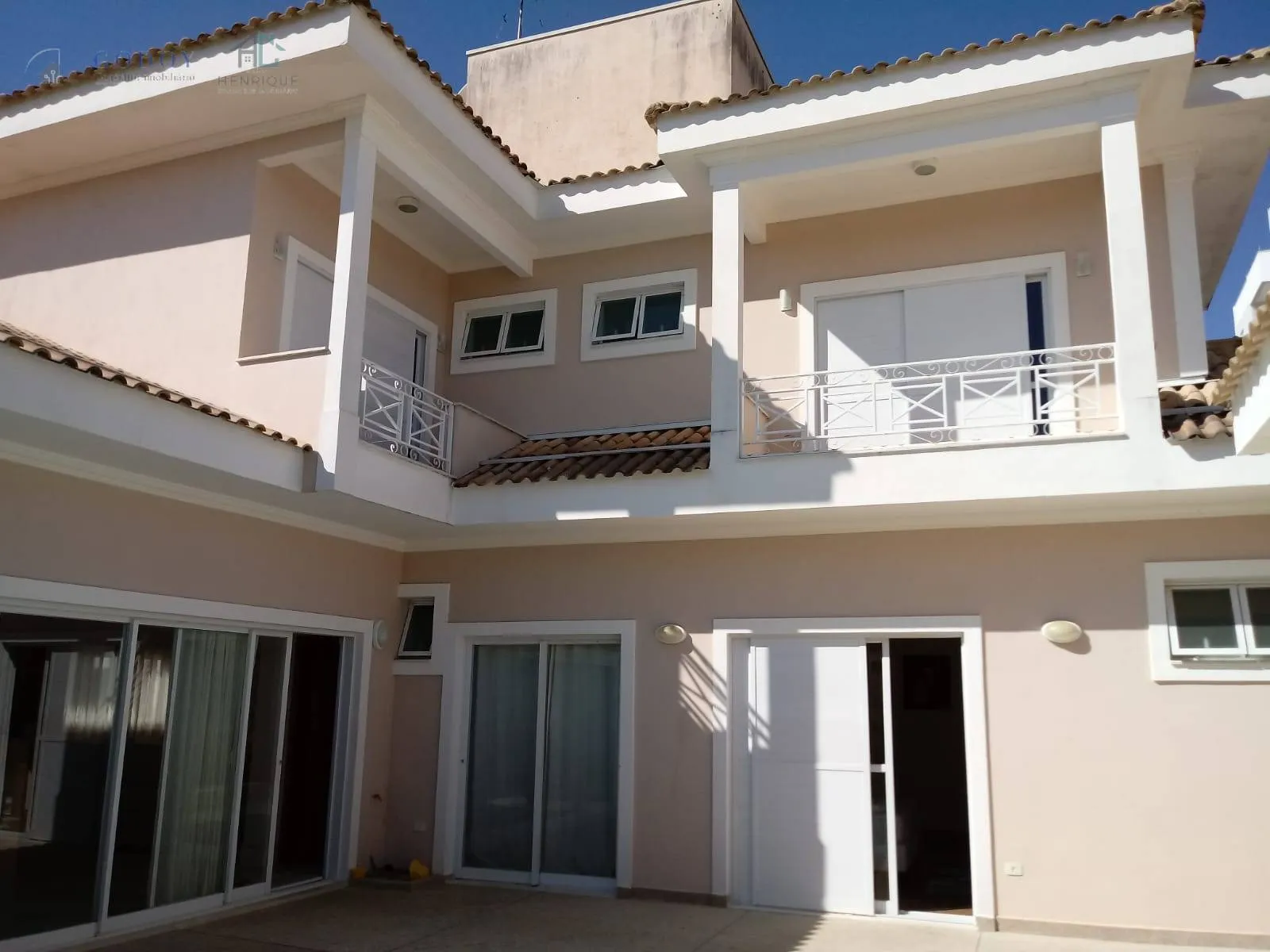 Imagem Casa Residencial Oasis - Exclusividade, Conforto e Sofisticação