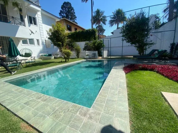 Imagem Casa com 4 quartos à venda, 750 m² por R$ 4.800.000 - Granja Viana - Cotia/SP