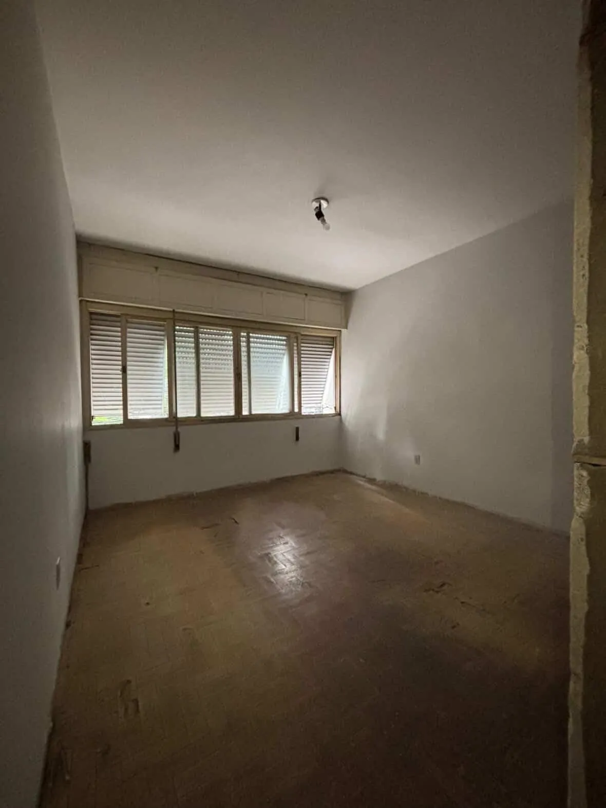 Imagem Apartamento 3 dormtórios de frente bairro Bom Fim- Porto Alegre