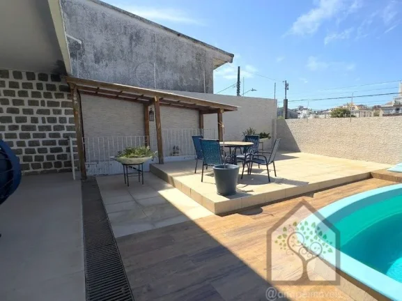 Imagem Casa em Coqueiros