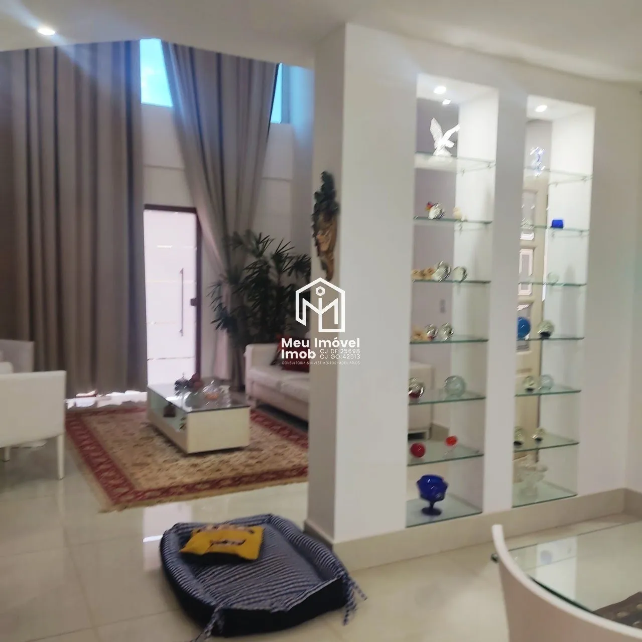 Imagem Casa Resid Veneza 3 suítes 5 vagas 350 m² Vicente Pires