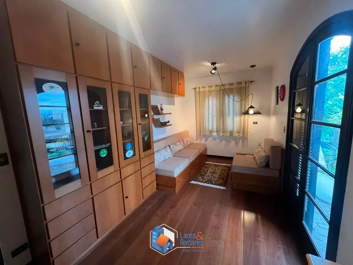 Imagem Casa para venda em Engenheiro Goulart com 3 quartos, 286m²