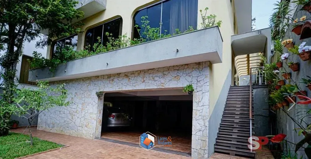 Imagem SOBRADO À VENDA COM 488 M², 4 SUÍTES, MÓVEIS PLANEJADOS, ESCRITÓRIO, 8 VAGAS E TERRAÇO GOURMET - JARDIM SÃO BENTO, SÃO PAULO, SP.