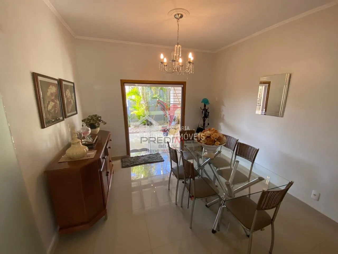 Imagem Sobrado de 3 quartos, 200m² no bairro Vila Santa Cecília, em Lençóis Paulista