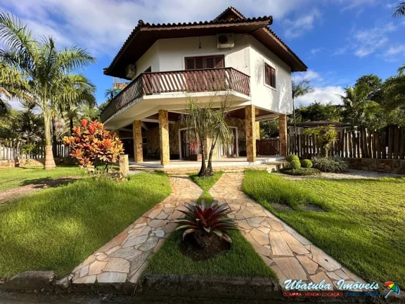 Imagem Casa espetacular em condomínio fechado