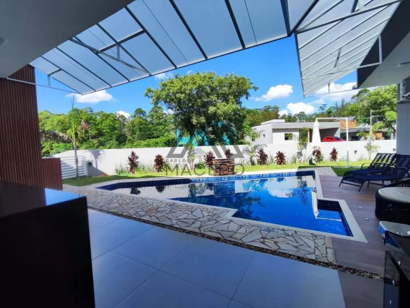 Foto do imóvel Casa mobiliada com 4 suítes no Ninho Verde 1