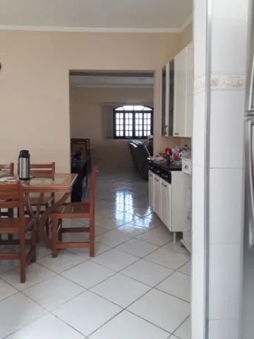 Imagem VENDA DE CASA ASSOBRADADA BAIRRO DO COPACO com A/T 1050 m² distribuídos em 3 suítes, sala, cozinha, banheiro, lavabo, churrasqueira, piscina e 1 vaga