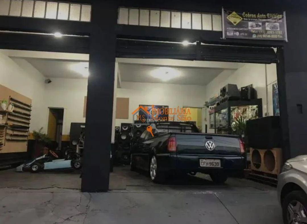Imagem Sobrado com 3 dormitórios à venda, 200 m² por R$ 767.000,00 - Jardim Cumbica - Guarulhos/SP