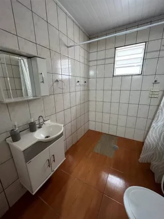 Imagem Casa com 2 dorms, Ribeirópolis, Praia Grande - R$ 200 mil