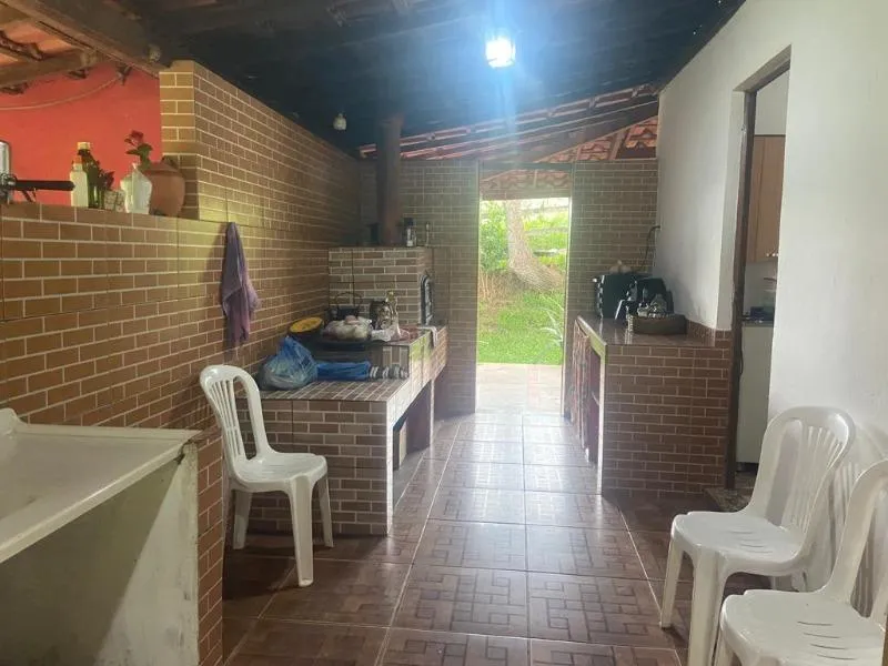 Imagem Vendo Excelente Chácara em Entre Rios de Minas - - Área de 1,6 hectares