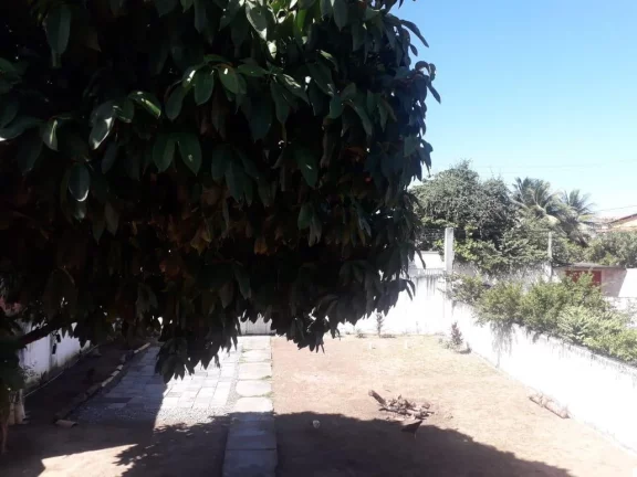 Imagem Casa à venda em Lauro de Freitas, Vila Praiana, com 3 quartos, 800m2