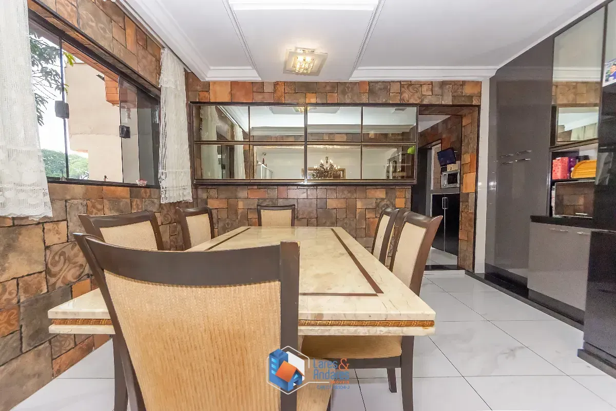 Imagem Sobrado para venda em Vila Nova - Zona Leste com 3 quartos, sendo 1 suíte, 286m²