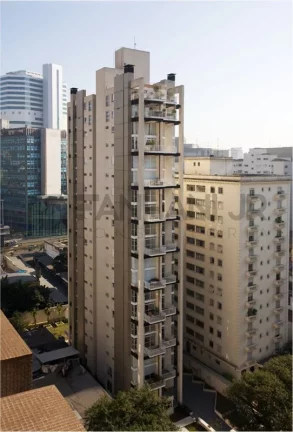 Imagem Não perca a oportunidade de adquirir este magnífico LOFT completamente mobiliado nos Jardins! Com um design moderno e uma atmosfera luminosa, este lof