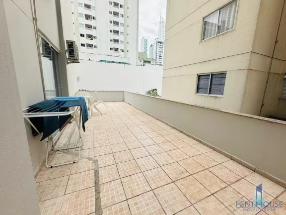 Imagem Apartamento com Terraço para Venda em Balneário Camboriú, CENTRO, 2 dormitórios, 1 banheiro, 1 vaga