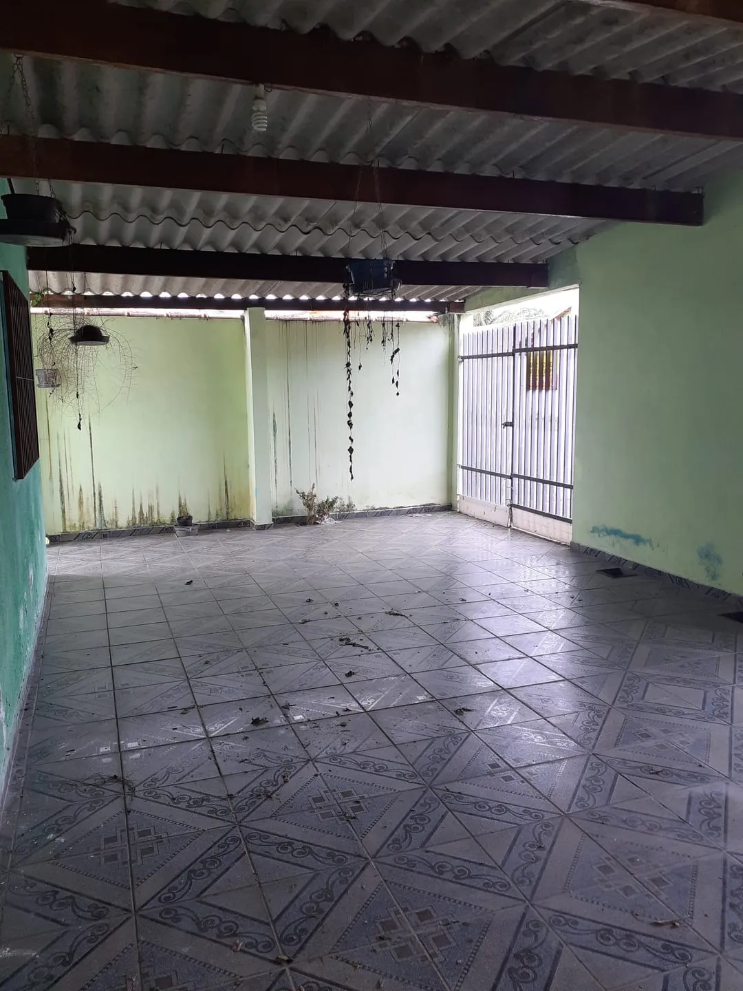 Imagem Casa à venda 2 Quartos, 3 Vagas, 300M², Jardim Santa Cecília, Pindamonhangaba - SP