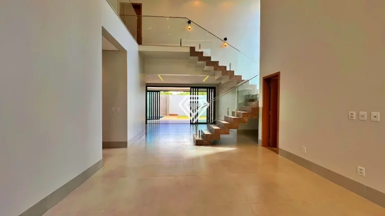 Imagem Sobrado 4 Suítes, 297 m² c/ Lazer à venda no Condomínio Privillege